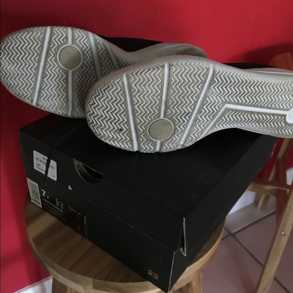 Jordan Eclipse - Picture 2 of 2